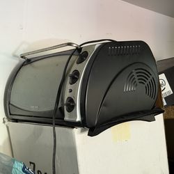 Black and decker pizza size toaster oven