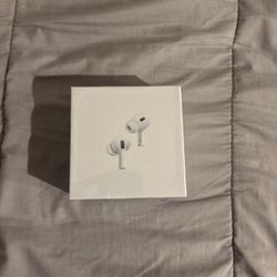 Airpods pro 2nd generation with Active Noise Cancellation 