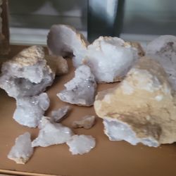 Mineral / rock / stones