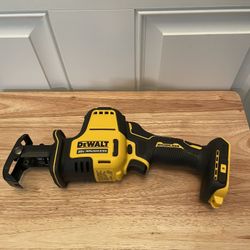 New Dewalt 20V MAX ATOMIC COMPACT Reciprocating Saw (Tool Only Solo Herramienta)