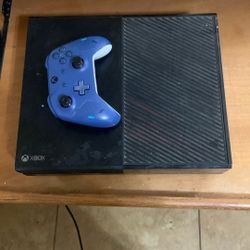 Xbox One With Remote NO CORDS