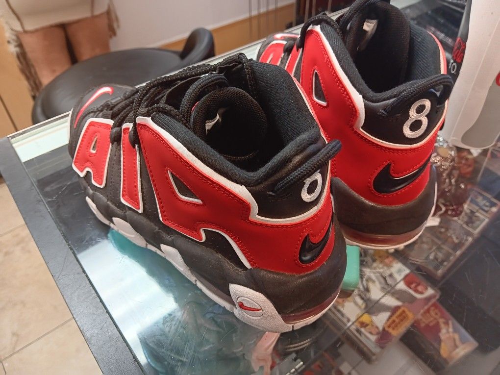 Nike Air Sneakers Size 6Y