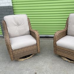 Patio Swivel Chairs Set Of 2 