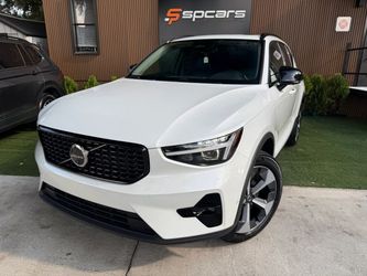 2026 Volvo XC40