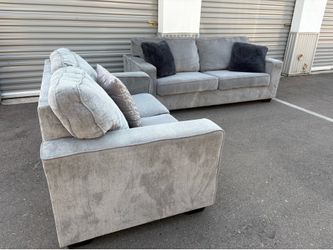 Sofa set free delivery available