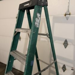 6’ Husky Brand Ladder 