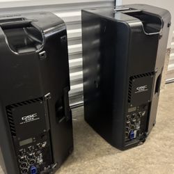 QSC 10.2 2000 Watt Speakers $800.00 Each