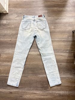 Light Wash Slim Straight Jeans