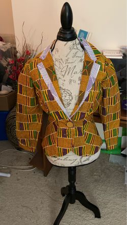 Women’s kente cloth blazer / size medium