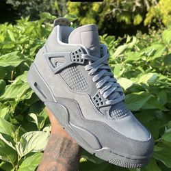 Jordan 4s