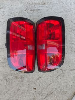 Chevrolet Colorado Taillights OEM GMC Caynon