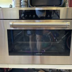 WOLF 30” Convectional Steam Oven 