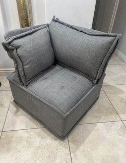 DHP Darcy Corner Chair for Modular Sectional Sofa, Gray Linen New in perfect condition  $55 Pickup only   • Upholstered in easy-care linen-look fabric