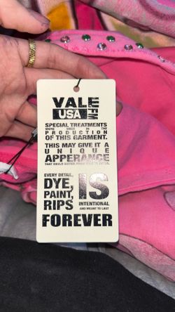 Vale forever bubble gum zip up Size M (NEW)