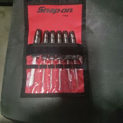 Snap -On  Therminal  Release  Tools Set T600 NEW 