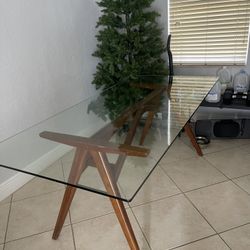 Glass Dining table