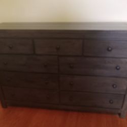 Soild Wood Dresser 