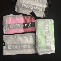 Bundle Of 4 Kendal And Kylie Makeup Bags 