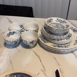 Vintage   Johnson  Tulip Set