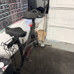 Peloton Bike