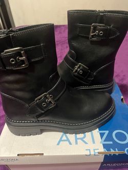 New boots for women