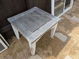 Free side table and window