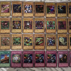yugioh old decks Yu-Gi-Oh! Yugi Starter Deck (2002) Complete Set main image 0