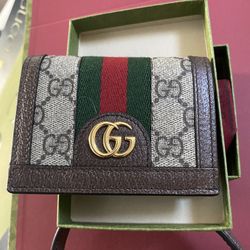 Gucci Wallet - Authentic
