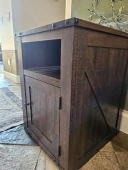 Night stand / side table $60