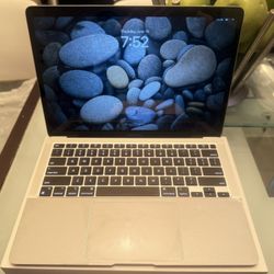 MacBook Air M1 