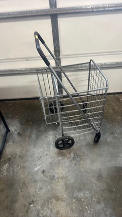 Folding shopping carts