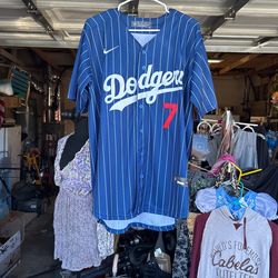 New With Tags Dodger Jersey Size medium 