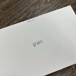 LG Gram 15 Laptop -  PAYMENTS AVAILABLE ONLY $25 DOWN - NO CREDIT NEEDED 