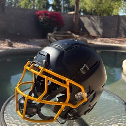 Adult Medium F7 Helmet