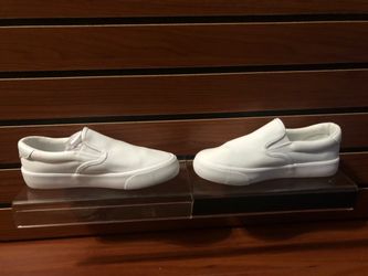 Women Clipper Slip-on size 5.5W