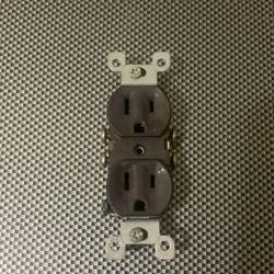 Duplex Receptacle 