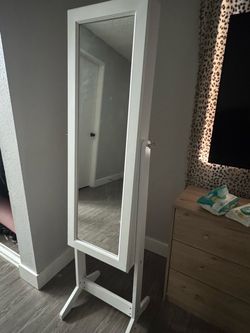 mirror/jewelry cabinet
