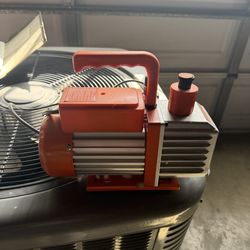Raheem  A.C. 3 ton, condenser/ Vevor vacuum pump 5cfm