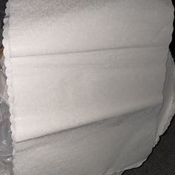 Rectangle And 14/16 Inch Doilies 