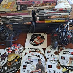 PS2 WORKING W  26 GAMES And  2 Controllers
