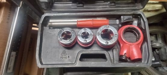 Pipe Thearding Kit