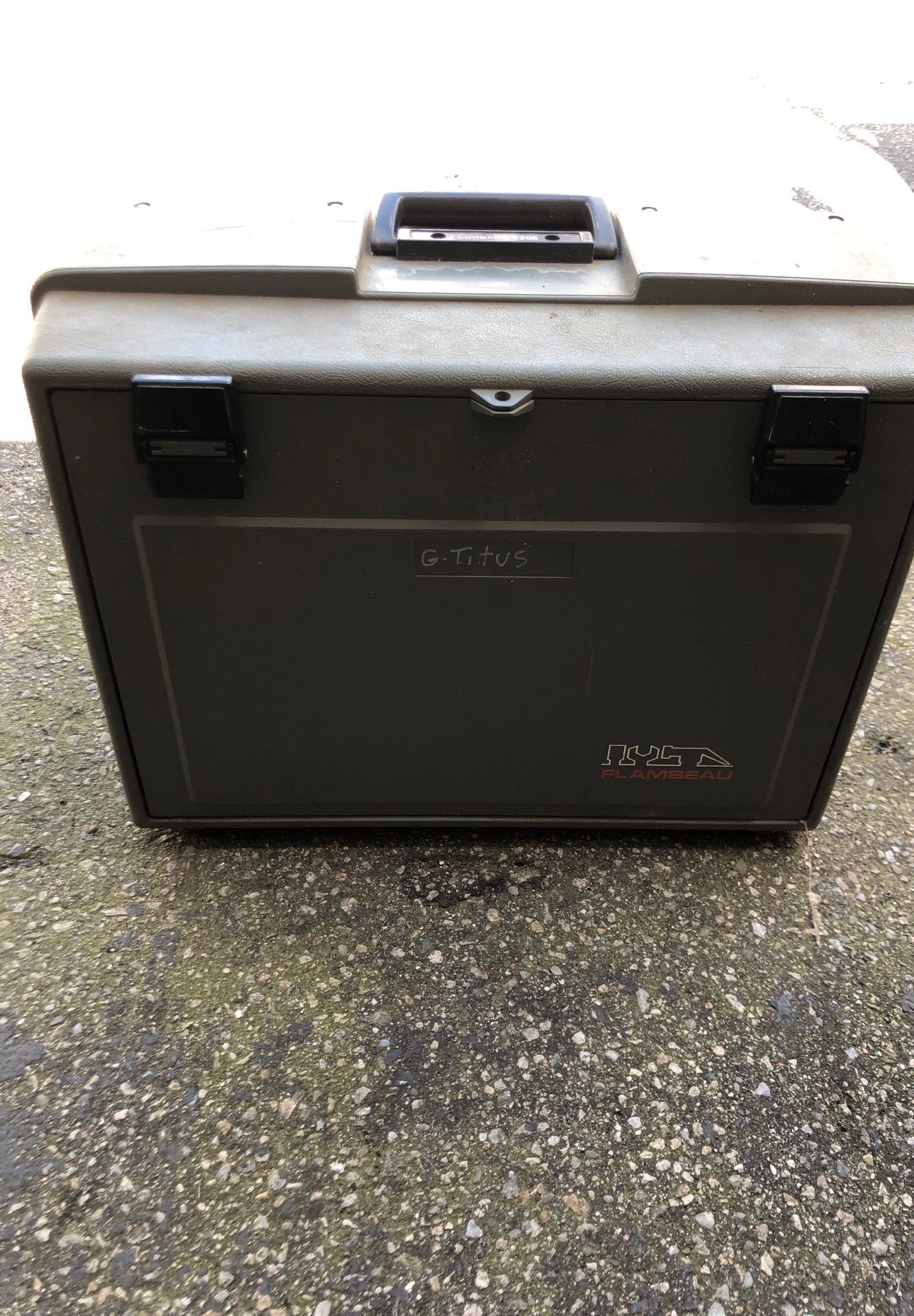 Flambeau Tackle Box 2206 for Sale in Pawtucket, RI - OfferUp
