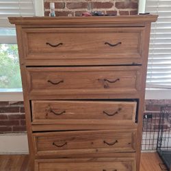 PINE 5 Drawer Dresser