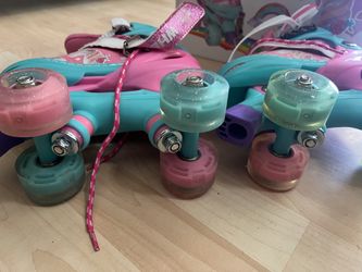 Girls Light Up Roller Skates