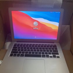 Apple Macbook Air 