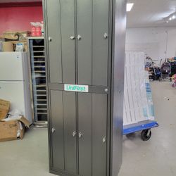 8 Compartment Storage Locker 