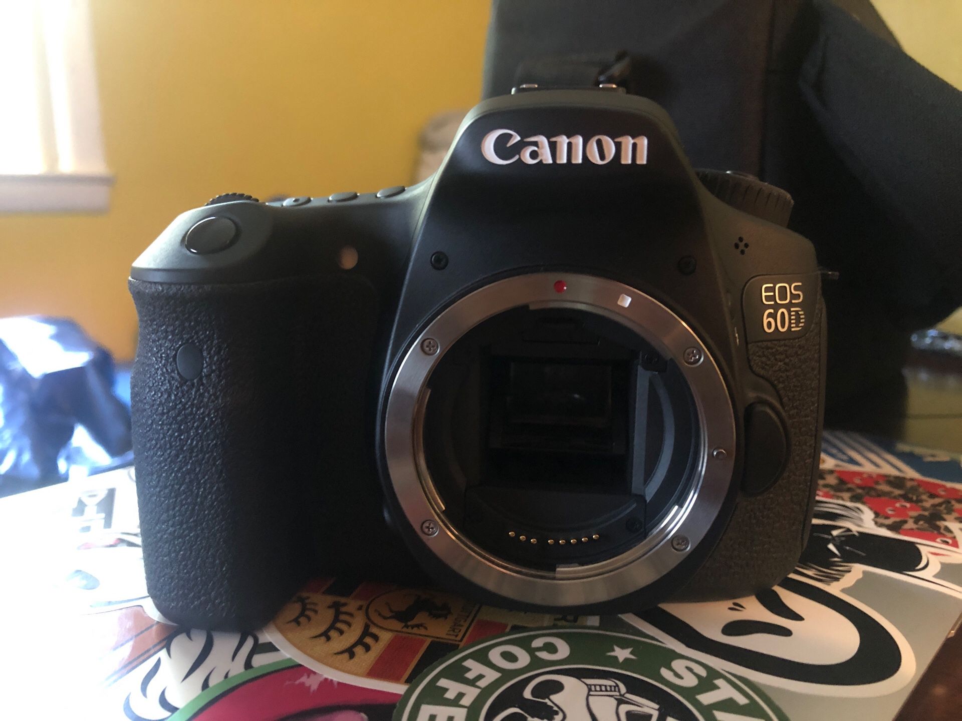 Canon EOS 60d (Body Only)