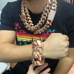 Chain And Bracelets Available Msg Me For Prices