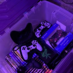 PS4 LOT/ BUNDLE 