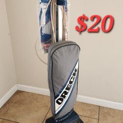 USED VACUUM  CLEANER ORECK XL  